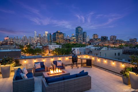 Tiny photo for 1347 W Grand Avenue #4S, Chicago, IL 60642 (MLS # 12646777)