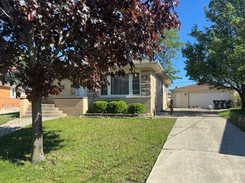 Tiny photo for 733 Caryn Circle, South Holland, IL 60473 (MLS # 12650851)