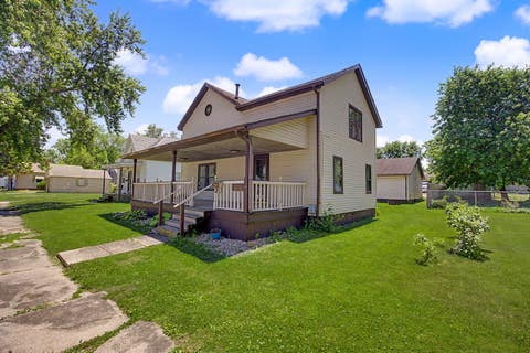 Tiny photo for 1206 E Main Street, Clinton, IL 61727 (MLS # 12662864)
