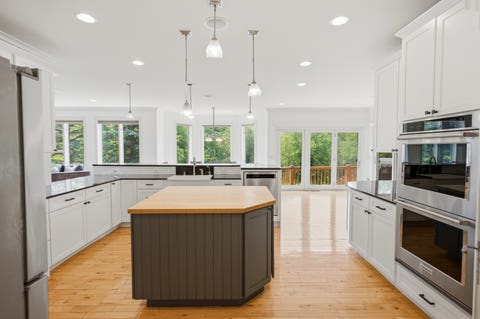 Tiny photo for 39542 Orchard Bluff Lane, Wadsworth, IL 60083 (MLS # 12707990)