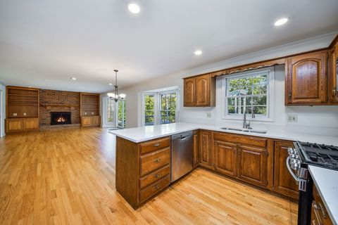 Tiny photo for 825 Biltmore Court, Naperville, IL 60563 (MLS # 12469693)