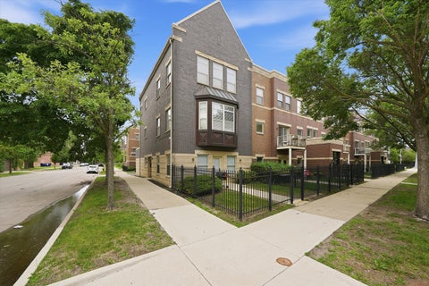 Tiny photo for 4178 S DREXEL Boulevard #2, Chicago, IL 60653 (MLS # 12649733)