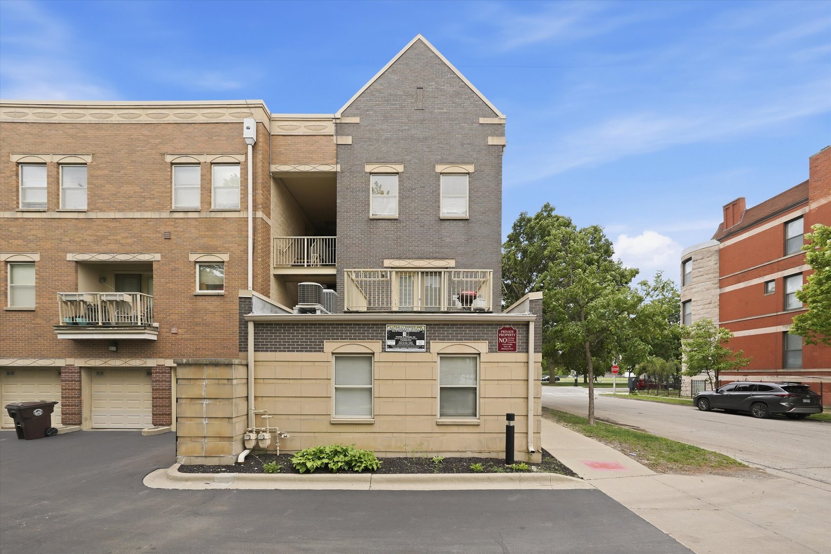 4178 S DREXEL Boulevard 2