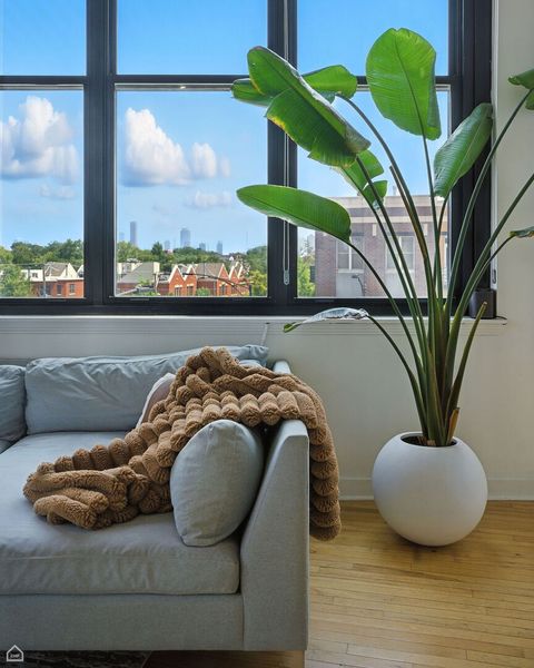 Tiny photo for 1601 W SCHOOL Street #302, Chicago, IL 60657 (MLS # 12432467)
