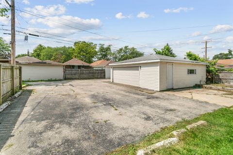 Tiny photo for 705 Nicholson Street, Joliet, IL 60435 (MLS # 12542525)