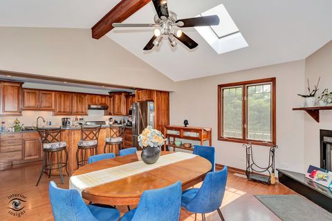 Tiny photo for 8838 Oakwood Drive, Hickory Hills, IL 60457 (MLS # 12453707)