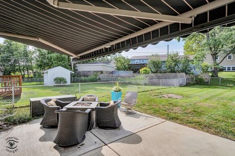 Tiny photo for 8838 Oakwood Drive, Hickory Hills, IL 60457 (MLS # 12453707)