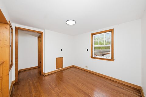 Tiny photo for 18409 Oakwood Avenue, Lansing, IL 60438 (MLS # 12632435)
