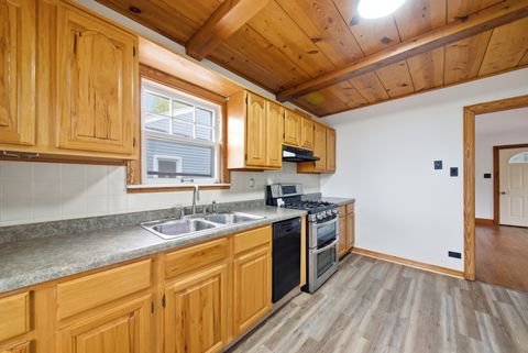 Tiny photo for 18409 Oakwood Avenue, Lansing, IL 60438 (MLS # 12632435)