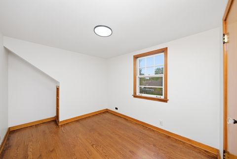 Tiny photo for 18409 Oakwood Avenue, Lansing, IL 60438 (MLS # 12632435)
