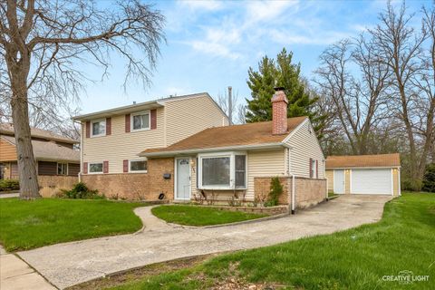 Photo of 106 Blackhawk Drive, Park Forest, IL 60466 (MLS # 12580710)