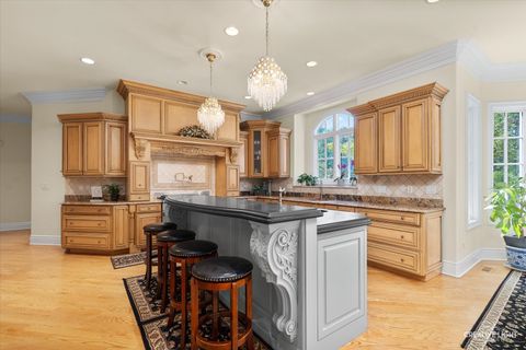 Tiny photo for 2605 35th Street, Oak Brook, IL 60523 (MLS # 12430476)