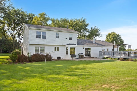 Tiny photo for 15N133 Shirewood Farm Road, Hampshire, IL 60140 (MLS # 12742027)