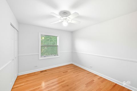 Tiny photo for 1118 Larraway Drive, Buffalo Grove, IL 60089 (MLS # 12497134)
