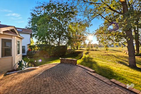 Tiny photo for 1118 Larraway Drive, Buffalo Grove, IL 60089 (MLS # 12497134)