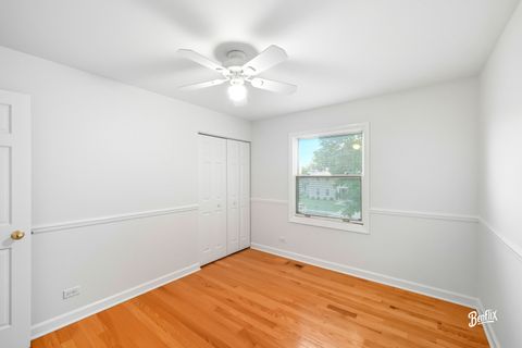 Tiny photo for 1118 Larraway Drive, Buffalo Grove, IL 60089 (MLS # 12497134)