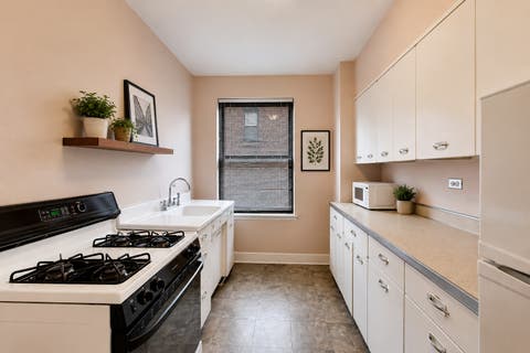 Tiny photo for 1755 E 55th Street #303, Chicago, IL 60615 (MLS # 12722417)