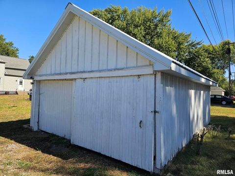 Tiny photo for 707 9TH Avenue, Durant, IA 52747 (MLS # QC4268303)