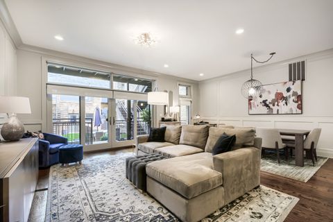 Tiny photo for 3737 N Damen Avenue #1, Chicago, IL 60618 (MLS # 12666314)