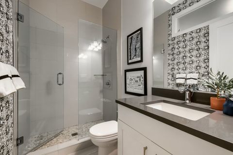 Tiny photo for 3737 N Damen Avenue #1, Chicago, IL 60618 (MLS # 12666314)