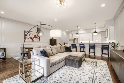 Tiny photo for 3737 N Damen Avenue #1, Chicago, IL 60618 (MLS # 12666314)