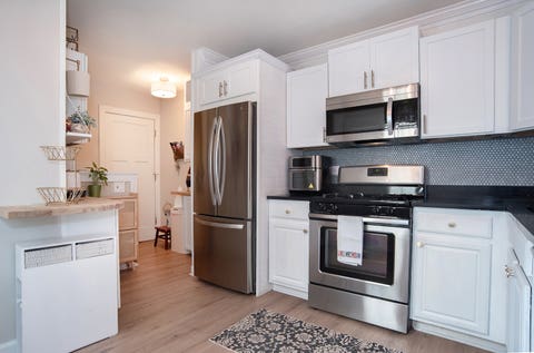 Tiny photo for 8 Westwood Drive, Indian Head Park, IL 60525 (MLS # 12736846)