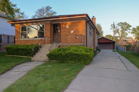 A home in Oak Lawn