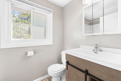 Tiny photo for 4077 Club Tree Drive, Streamwood, IL 60107 (MLS # 12489961)