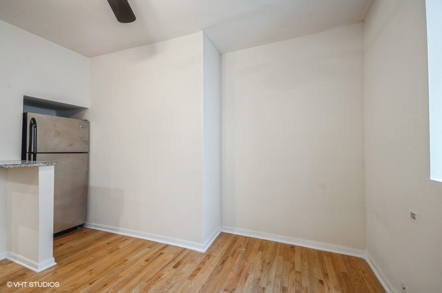 1430 N Dearborn Street 405