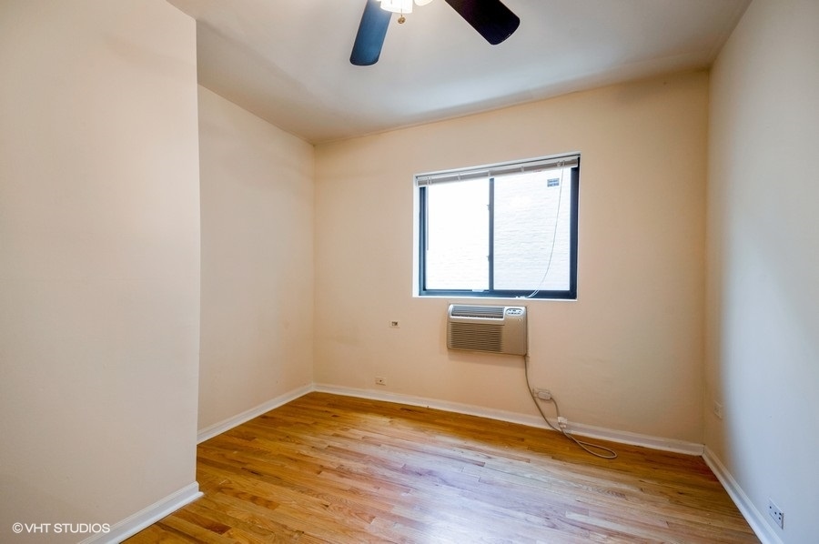 1430 N Dearborn Street 405