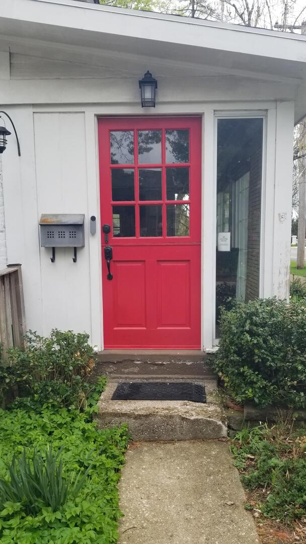 2536 Old Glenview Road