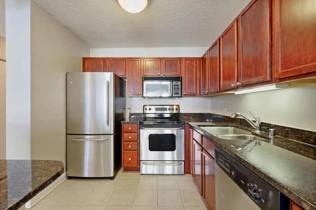 30 E Huron Street 3210