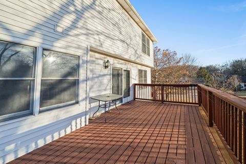 Tiny photo for 4700 Heatherstone Road, Bettendorf, IA 52722 (MLS # 12580461)