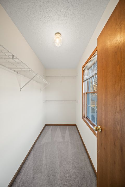 Tiny photo for 4700 Heatherstone Road, Bettendorf, IA 52722 (MLS # 12580461)