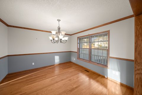 Tiny photo for 4700 Heatherstone Road, Bettendorf, IA 52722 (MLS # 12580461)