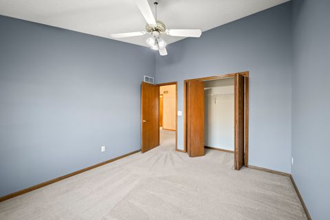 Tiny photo for 4700 Heatherstone Road, Bettendorf, IA 52722 (MLS # 12580461)