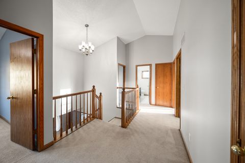 Tiny photo for 4700 Heatherstone Road, Bettendorf, IA 52722 (MLS # 12580461)