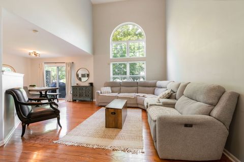 Tiny photo for 1653 Waterford Road, North Aurora, IL 60542 (MLS # 12675177)