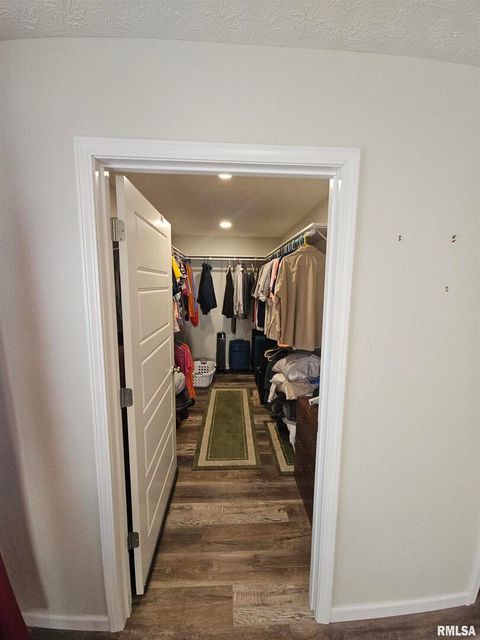 Tiny photo for 6 BROOKHAVEN Drive, Mt Vernon, IL 62864 (MLS # EB459835)