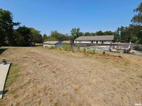 Tiny photo for 6 BROOKHAVEN Drive, Mt Vernon, IL 62864 (MLS # EB459835)