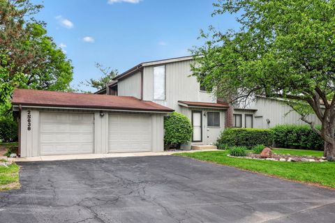 Photo of 2S638 Enrico Fermi Court #0, Warrenville, IL 60555 (MLS # 12637936)
