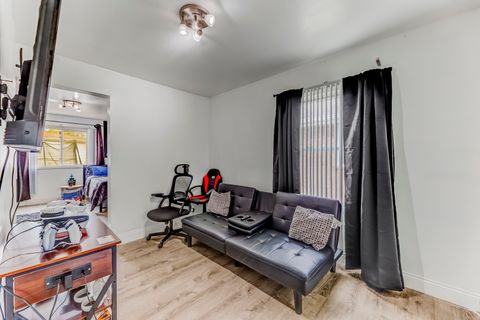 Tiny photo for 7740 Monitor Avenue, Burbank, IL 60459 (MLS # 12519233)