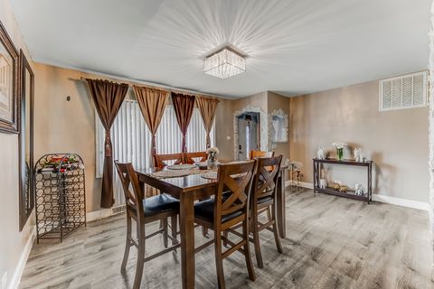 Tiny photo for 7740 Monitor Avenue, Burbank, IL 60459 (MLS # 12519233)