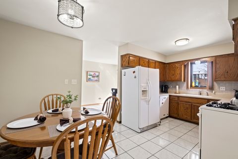 Tiny photo for 11031 S 84th Avenue, Palos Hills, IL 60465 (MLS # 12588390)