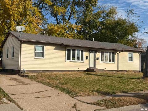449 - 451 34TH Avenue East Moline IL 61244