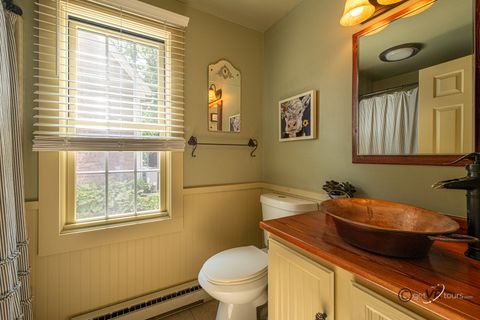 Tiny photo for 18 Settler Lane, Galena, IL 61036 (MLS # 12460989)