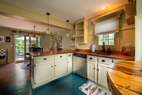 Tiny photo for 18 Settler Lane, Galena, IL 61036 (MLS # 12460989)
