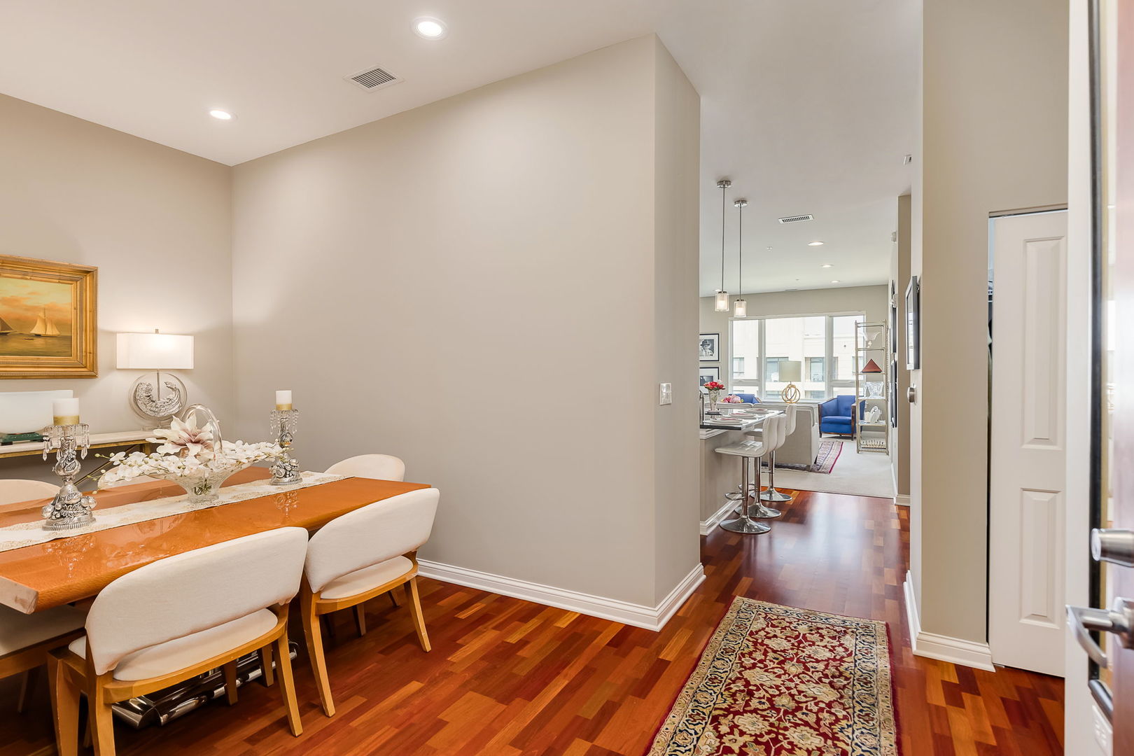 801 VILLAGE CENTER Drive 405