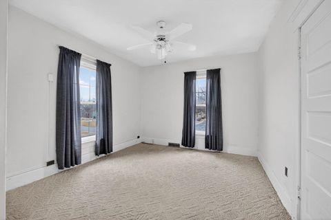 Tiny photo for 908 Grand Court, Davenport, IA 52803 (MLS # 12575933)