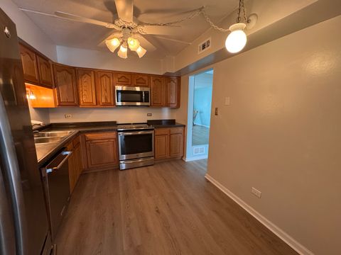 Tiny photo for 11101 O Gorman Drive #21A, Palos Hills, IL 60465 (MLS # 12536523)